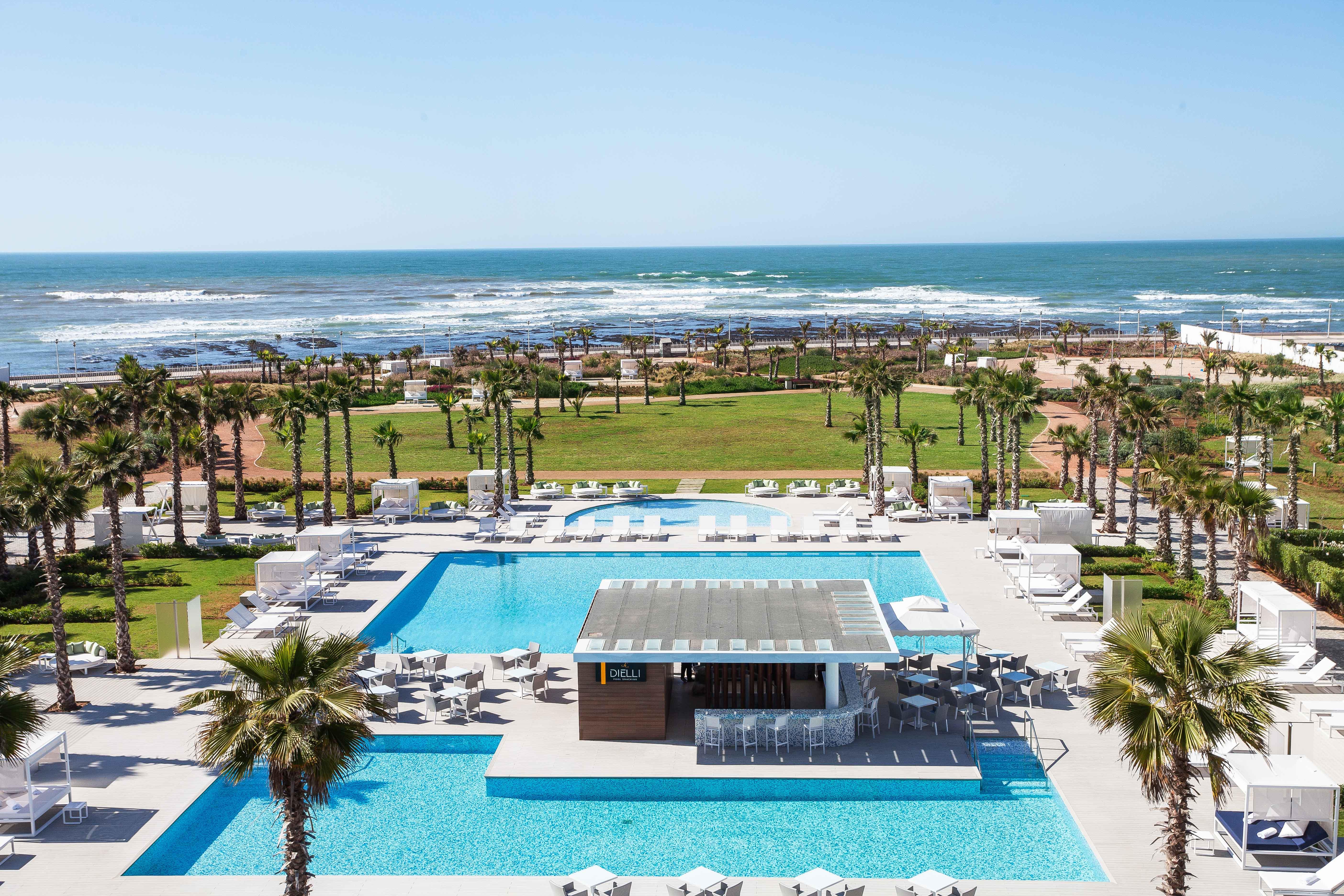 The View Bouznika Hotel Exterior foto The pool at the Hilton Tel Aviv