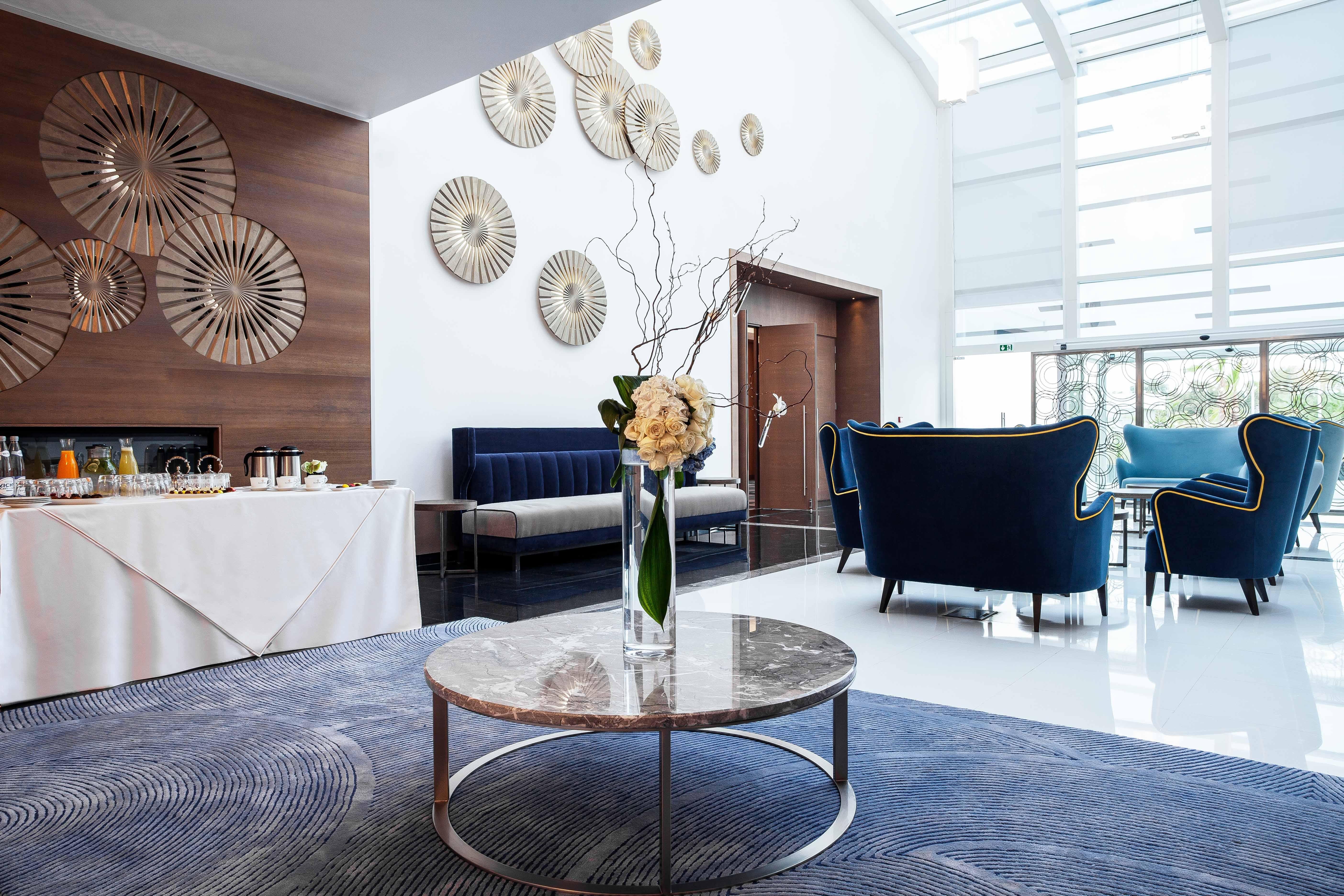 The View Bouznika Hotel Exterior foto The lobby of the hotel