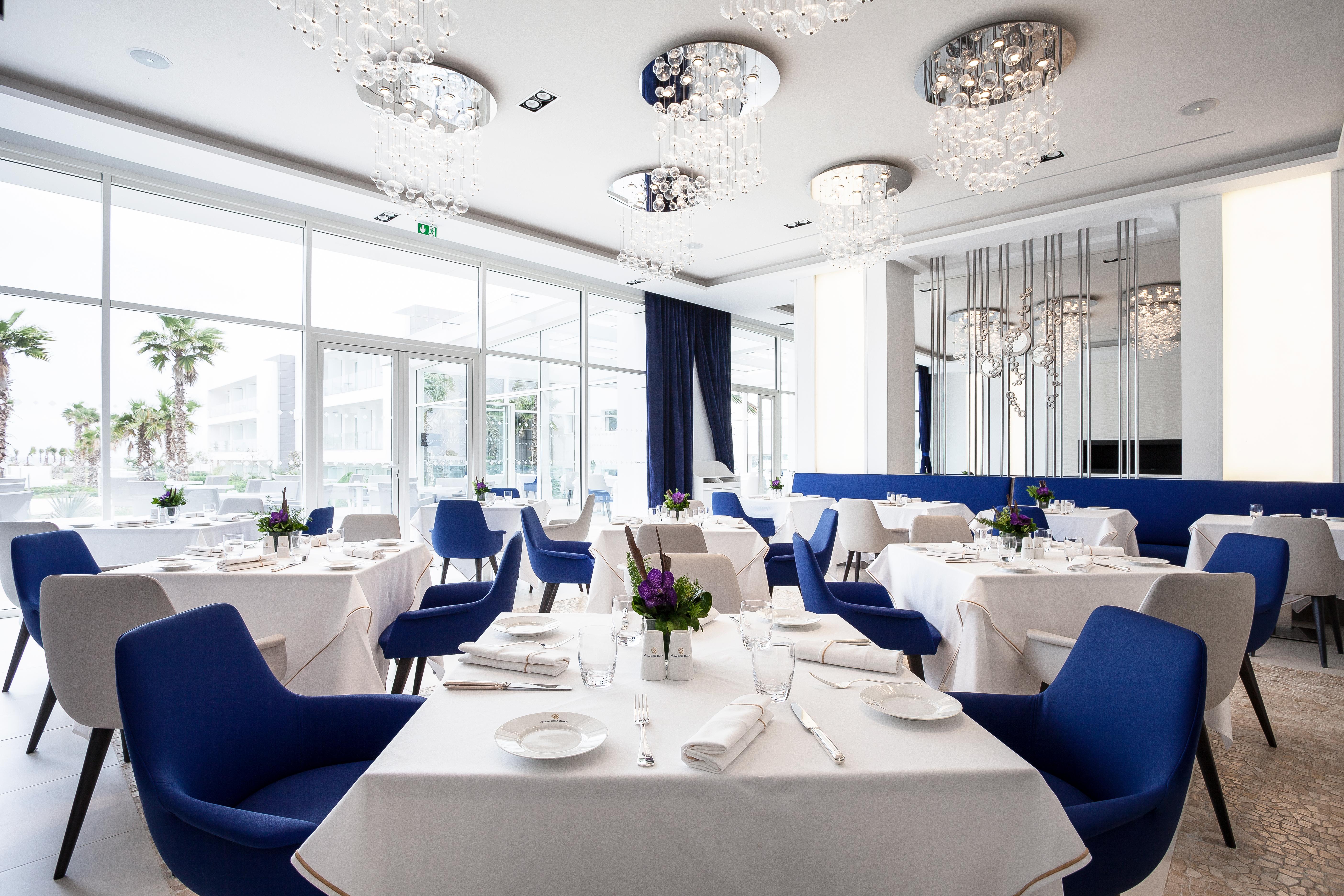 The View Bouznika Hotel Exterior foto Restaurant