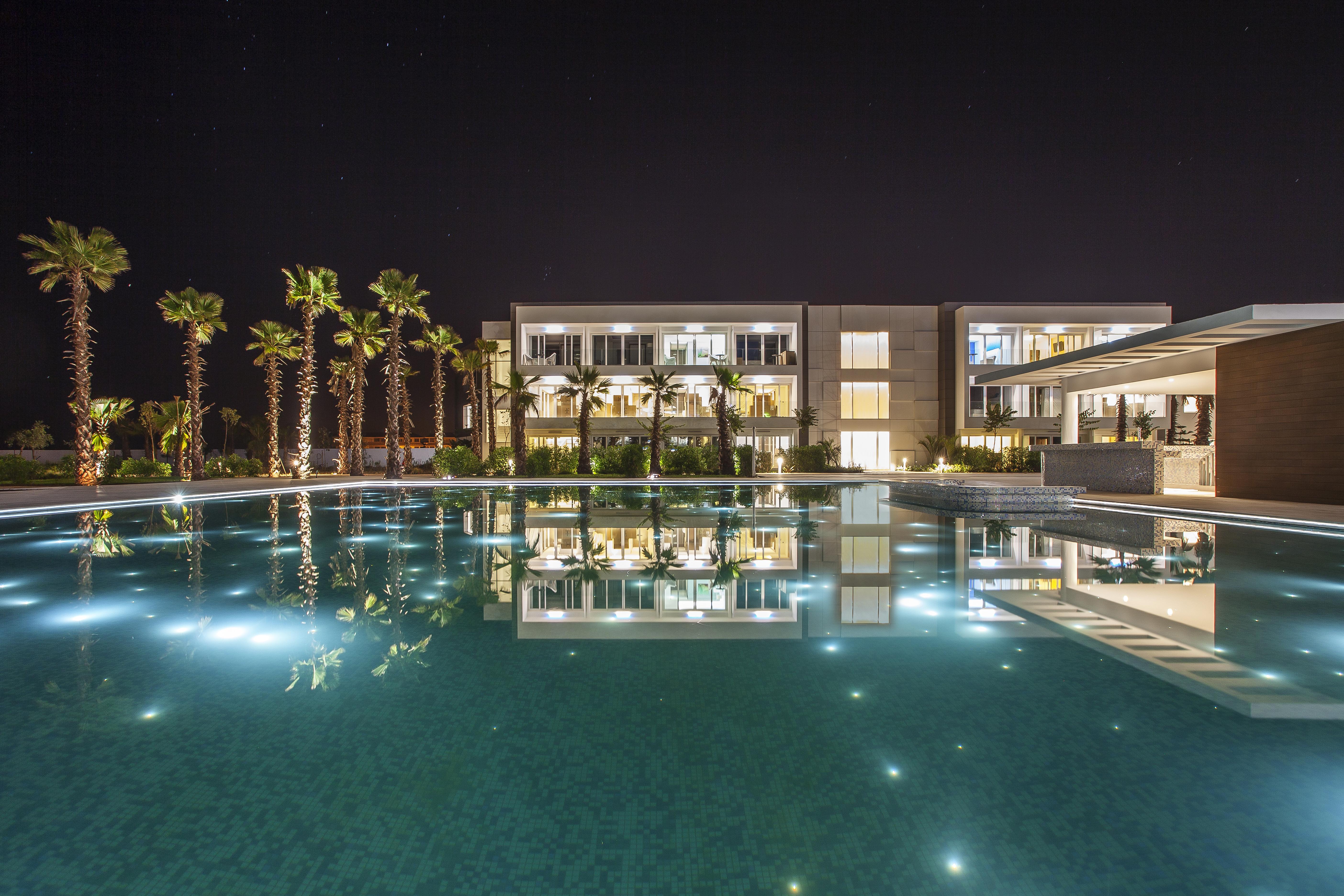 The View Bouznika Hotel Exterior foto The Village